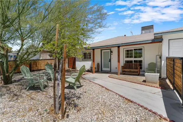 Palmdale, CA 93550,221 E Avenue P1