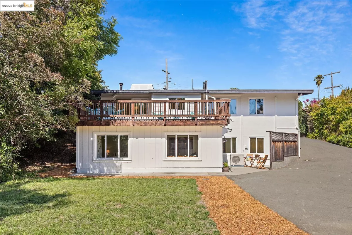 Richmond, CA 94803,2871 Stephen Dr