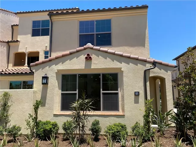 110 Trailing Comet, Irvine, CA 92618