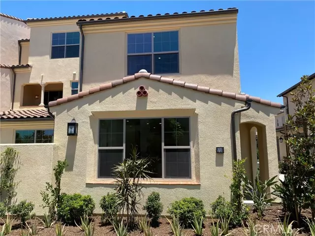 110 Trailing Comet, Irvine, CA 92618