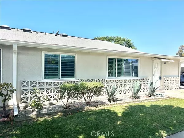 1300 Weeburn Rd M3-#30G, Seal Beach, CA 90740