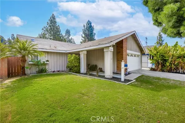 Santa Ana, CA 92704,3209 S Center ST