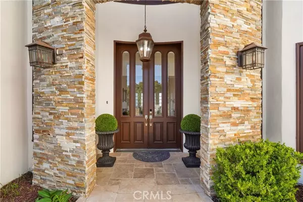 Beverly Hills, CA 90210,13320 Mulholland DR