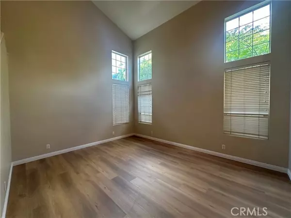 Tustin, CA 92782,12865 Crawford DR