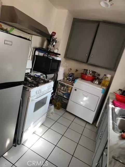 Hesperia, CA 92345,10784 Kern