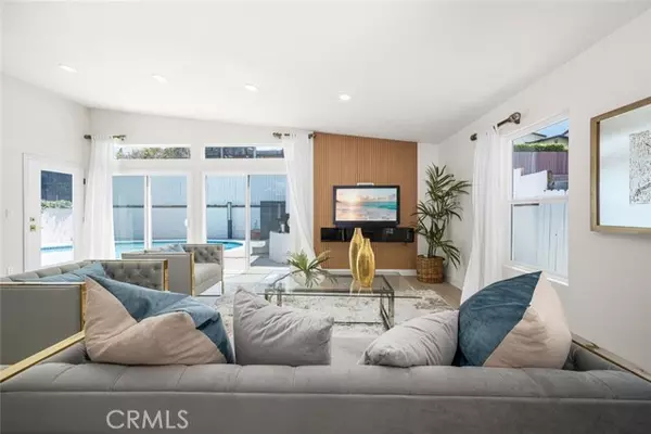 2733 Grand Summit RD, Torrance, CA 90505