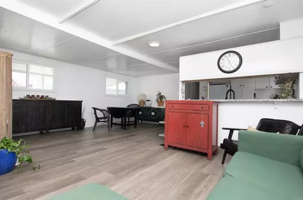 Oceanside, CA 92057,143 Swallow LN