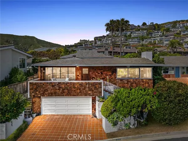 Laguna Beach, CA 92651,312 Emerald Bay