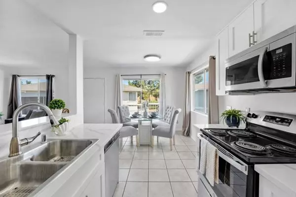 Oceanside, CA 92058,853 Dana Point WAY