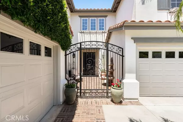 San Clemente, CA 92673,311 Via Promesa