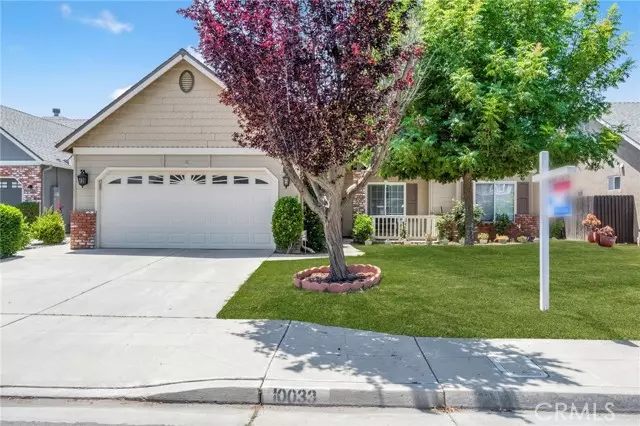 10033 N Baird AVE, Fresno, CA 93730