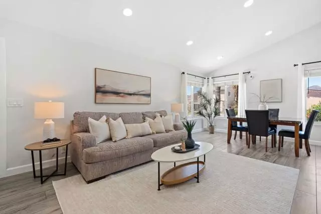 2865 Hypoint AVE, Escondido, CA 92027