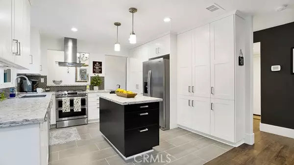 Trabuco Canyon, CA 92679,27 Apache DR