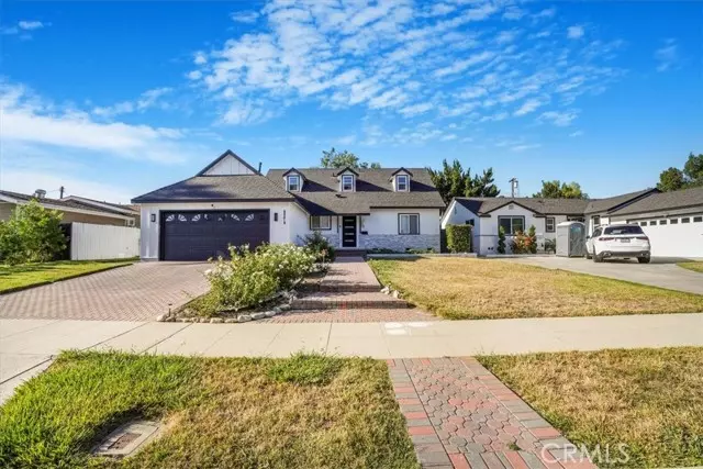West Hills, CA 91307,22612 Kittridge ST