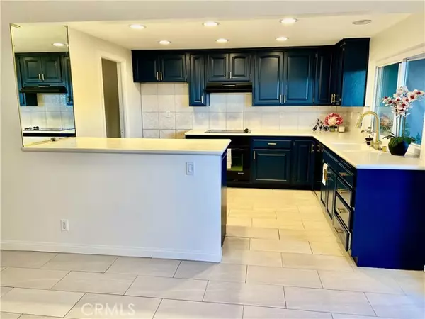 4714 Larwin AVE, Cypress, CA 90630