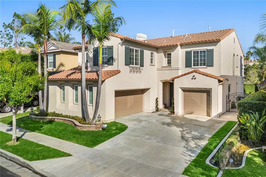 2556 Pearblossom ST, Fullerton, CA 92835