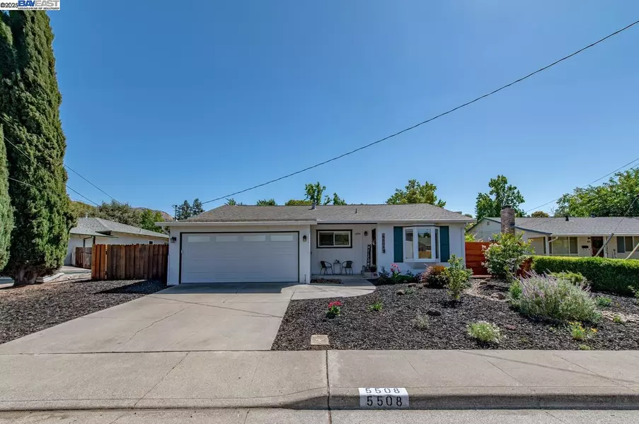 5508 Connecticut Dr, Concord, CA 94521