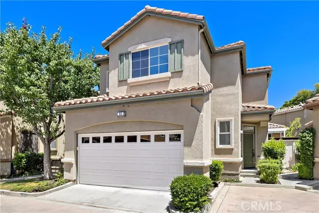 Rancho Santa Margarita, CA 92688,90 CALLE DE FELICIDAD