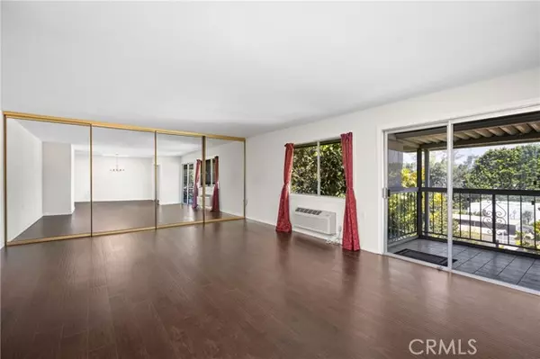 Laguna Woods, CA 92637,2369 Via Mariposa E 3C