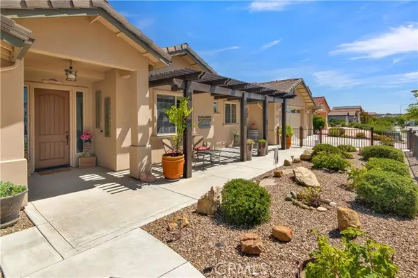 Paso Robles, CA 93446,654 Red Cloud RD