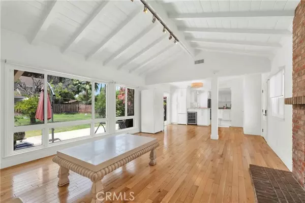 5701 Corbin AVE, Tarzana, CA 91356