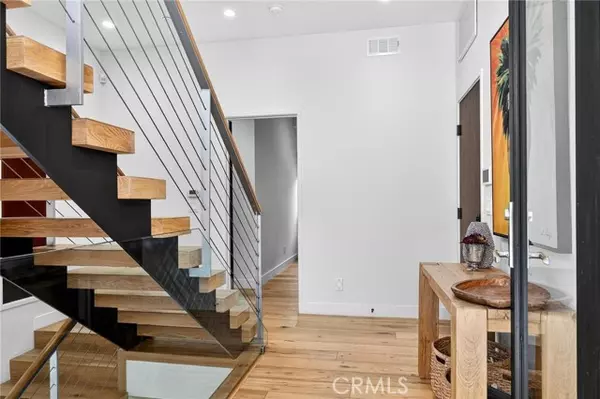 Hermosa Beach, CA 90254,1501 Palm DR