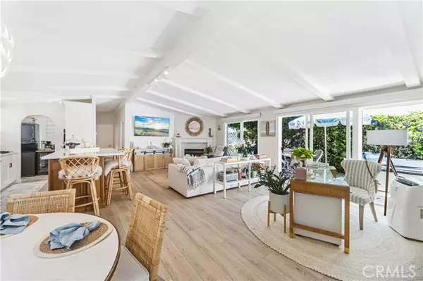 262 Mayflower DR, Newport Beach, CA 92660