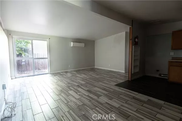 Rialto, CA 92376,643 W Ramona DR