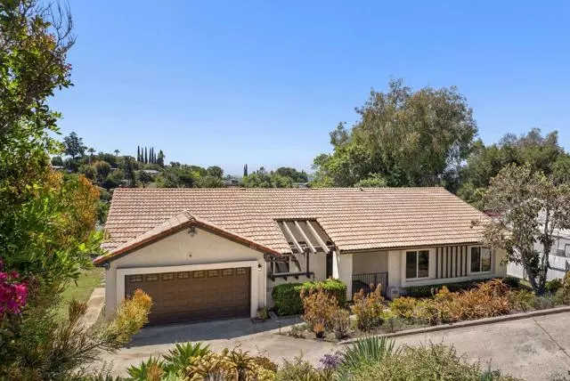 1533 Sheridan AVE, Escondido, CA 92027