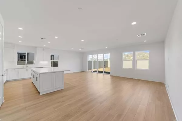 Escondido, CA 92027,3501 Foxley Dr