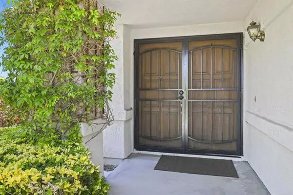 Oceanside, CA 92057,1156 Masterpiece DR
