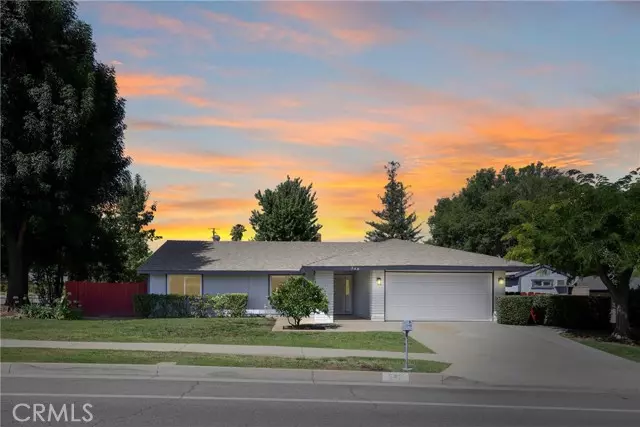 540 Lakeside AVE, Redlands, CA 92373