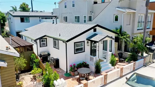 Newport Beach, CA 92663,516 36th ST