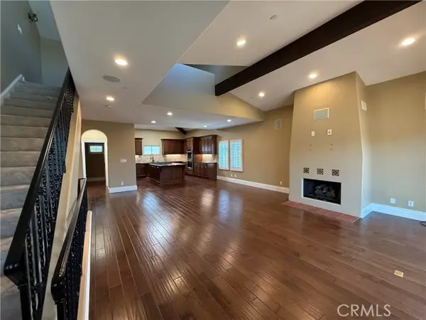 Manhattan Beach, CA 90266,1623 Artesia BLD B