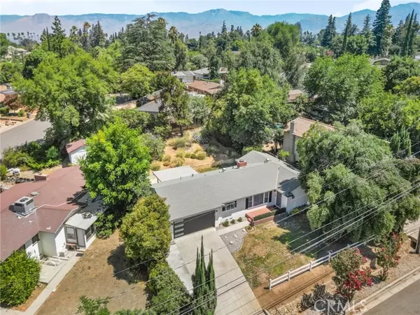 Redlands, CA 92373,105 E Hilton AVE