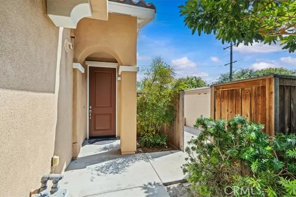 Anaheim, CA 92804,915 S Belterra WAY