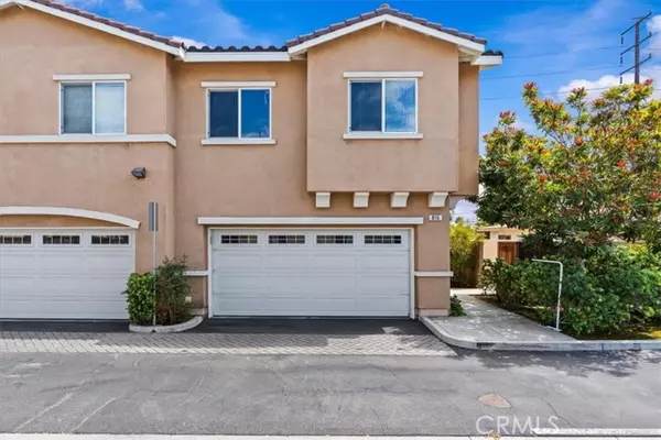 Anaheim, CA 92804,915 S Belterra WAY