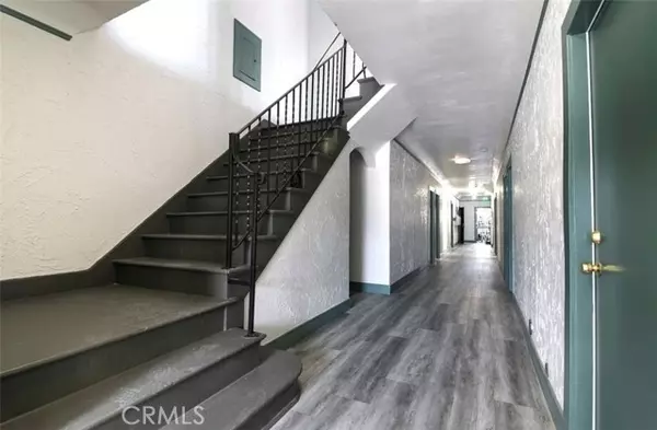 Los Angeles, CA 90011,440 E 27th ST