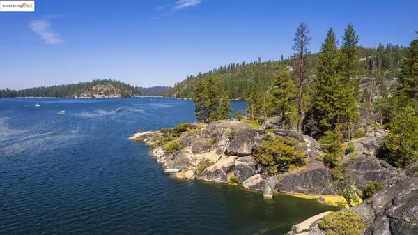 343 Lakeshore DR, Pinecrest, CA 95364