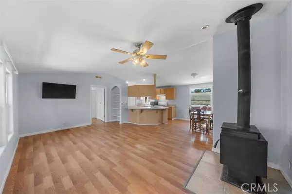 Corning, CA 96021,16080 Oakridge RD
