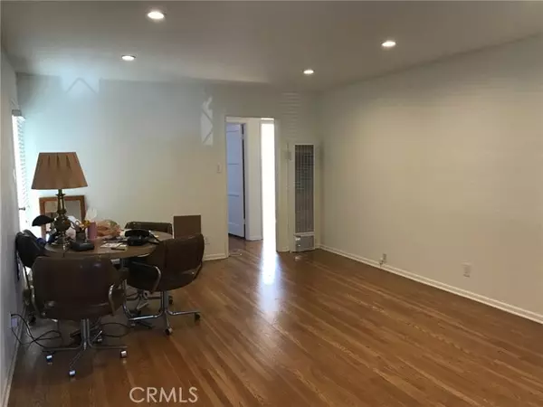 Los Angeles, CA 90034,10808 Lawler ST