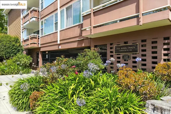 Berkeley, CA 94704,2601 College Ave 203