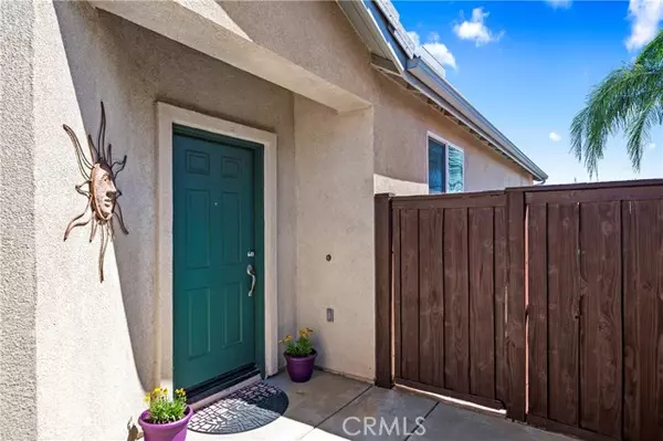 Hemet, CA 92545,212 Hoch WAY