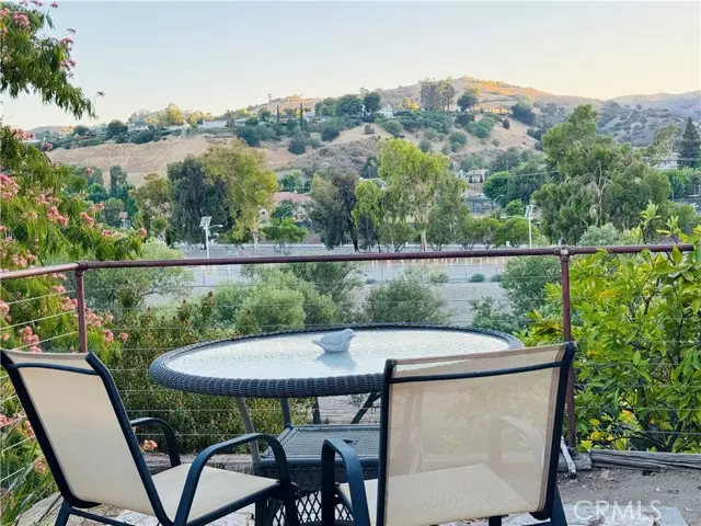 24308 Highlander, West Hills, CA 91307