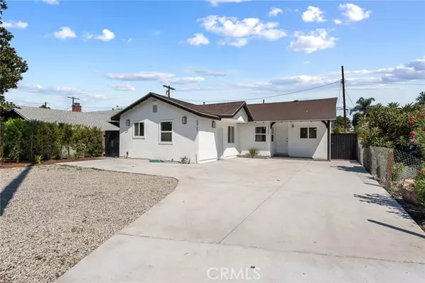 Woodland Hills, CA 91367,22723 Leonora DR