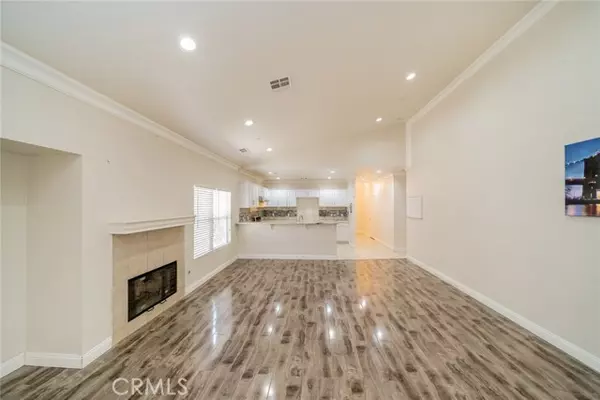Highland, CA 92346,7404 Marshall CT