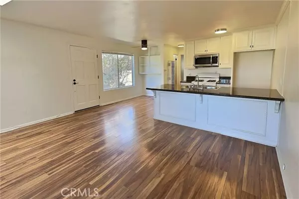 Huntington Beach, CA 92648,314 18th ST H