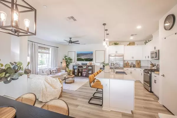332 SWEET PL, Fallbrook, CA 92028