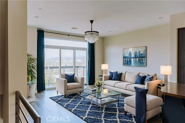 Los Angeles, CA 90039,2753 Waverly DR 1103