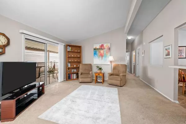 Carlsbad, CA 92010,3462 Don Alberto DR